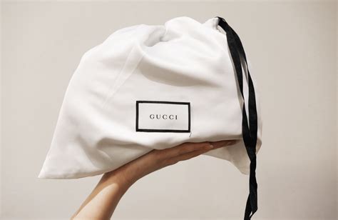 gucci dust bag cleaning.